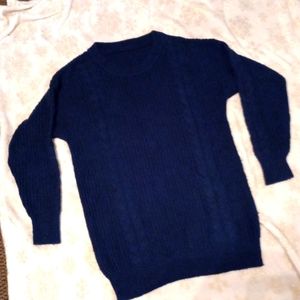 Women's Dark Blue Tunic Sweater, Size Medium